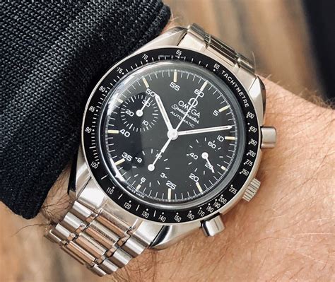 omega speedmaster automatic chronograph 38mm.